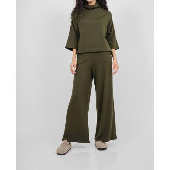 NEW CORINNE COLLECTION olivia trouser pants in olive